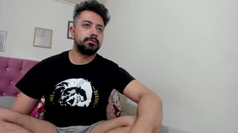 andy online show from December 13, 6:31 am