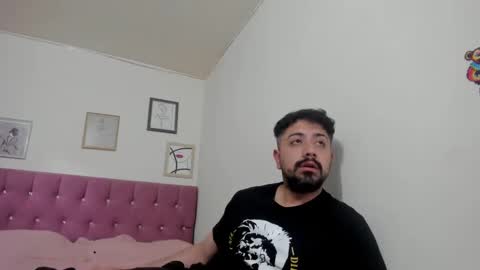 andy online show from December 15, 4:07 am