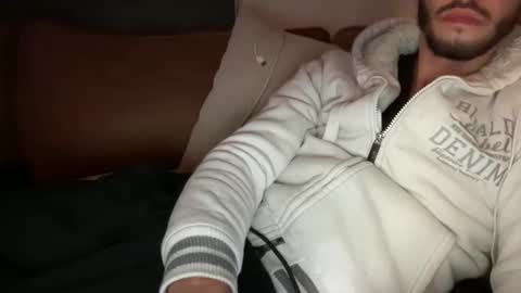 andyfromholland online show from January 10, 8:25 pm