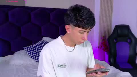 andyjustgame  online show from June 21, 6:20 am