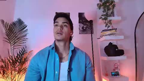 andypalmerr online show from June 20, 11:38 am