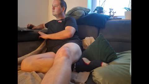 ShortyfromS online show from December 16, 8:52 am