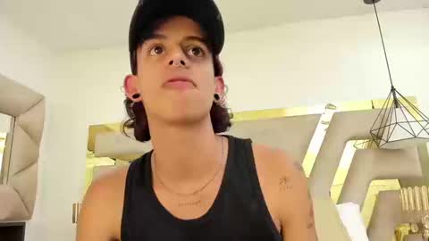 andyxibrat online show from September 8, 9:58 pm