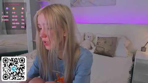 Anelly online show from April 1, 1:41 pm