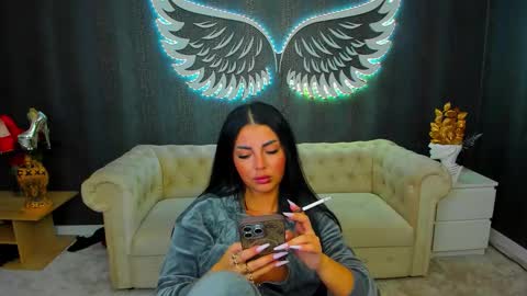 Anne online show from October 16, 5:56 pm