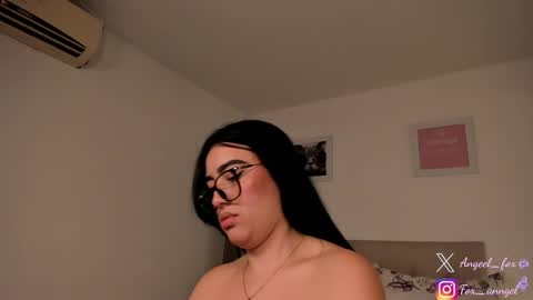 Angel  online show from November 23, 7:06 am