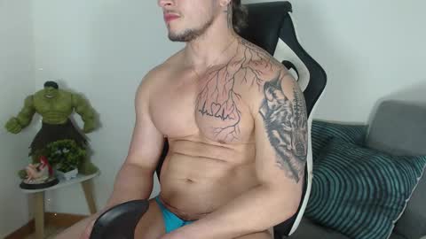 Angel Curl online show from December 5, 10:51 pm