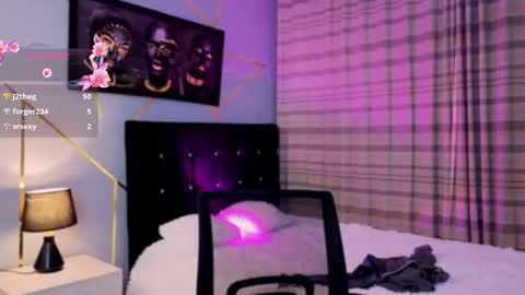 Angel-dragun online show from October 31, 4:13 am