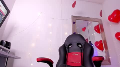 angel hardy online show from March 22, 12:20 pm