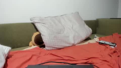 angel_lee__ online show from April 25, 1:52 pm