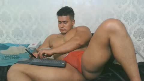 Angel Lein online show from March 13, 4:05 am