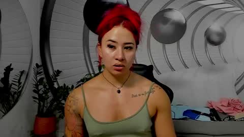 Angel online show from December 26, 5:19 pm