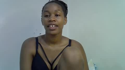 angel_mia5 online show from December 15, 10:17 pm