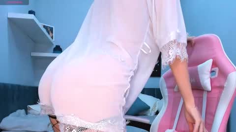 Angel  My schedule GTM2 Mon Tue Wen Thu Fri 0900am-0400pm online show from February 25, 2:37 pm