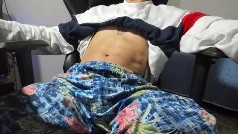 angel_straight online show from November 19, 3:28 am