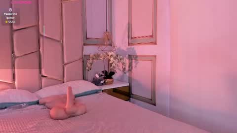 Angel  online show from June 28, 2:35 pm