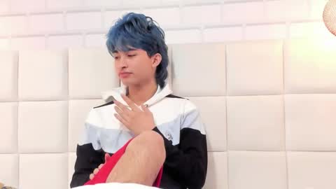 Angel  online show from November 28, 10:06 pm