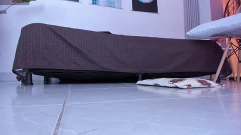 A N G E LA.  online show from September 22, 5:22 am