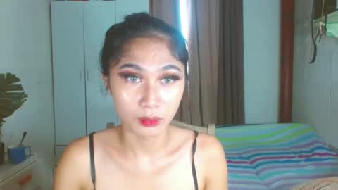 Snapshot of angela_mccollins chatting on January 10, 11:29 pm angela online show from January 10, 11:29 pm