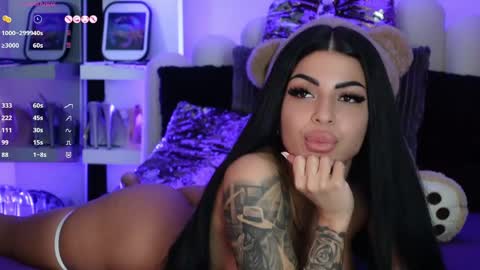 Angela online show from April 15, 2:09 pm