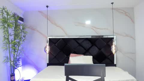 ANGELA online show from November 8, 3:15 pm