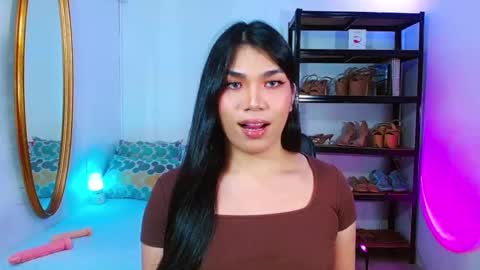 Angela online show from February 24, 4:15 pm