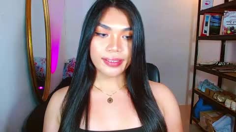 Angela online show from February 9, 12:30 pm