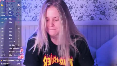 Darsi Anty online show from March 7, 4:29 pm