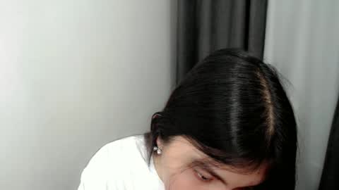 angelari_slut online show from September 11, 7:53 am