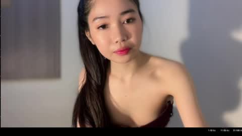 angelic_slutt online show from June 12, 11:31 am