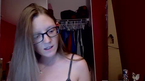 AngelicAngel online show from February 25, 3:09 am