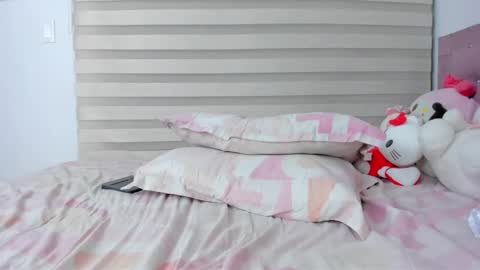   angelita   online show from February 21, 2:06 am