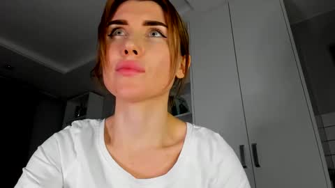 Arina Catwoman online show from February 17, 12:43 am