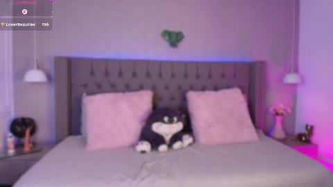 Angelina Honey online show from May 2, 4:18 am