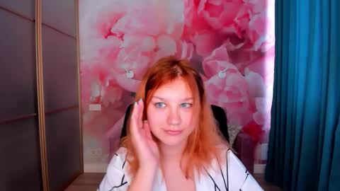 AngelinaLow online show from March 27, 1:01 pm