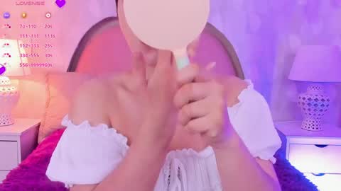 angeline online show from April 5, 12:24 pm