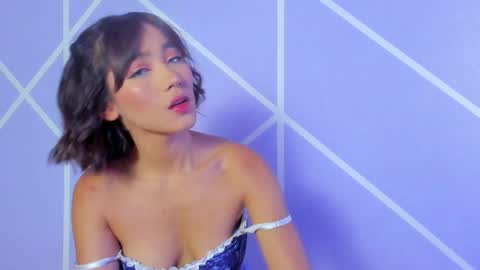 Angelique Murphy online show from December 24, 7:49 am