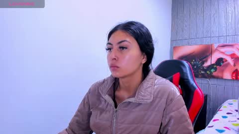 Angell cooper8 online show from April 8, 12:19 pm