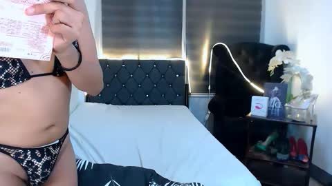 angella_dior online show from September 11, 6:42 pm