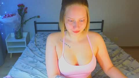 Cutie online show from November 12, 11:23 am