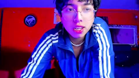 Snapshot of angellonfire chatting on February 12, 5:15 am Angel  online show from February 12, 5:15 am