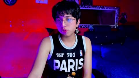 Snapshot of angellonfire chatting on February 7, 7:07 am Angel  online show from February 7, 7:07 am