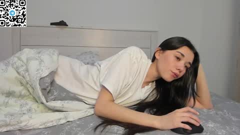 angellspartner online show from February 4, 8:24 pm