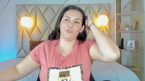 ANGIE online show from January 14, 3:20 pm