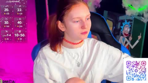 angelwise online show from February 7, 3:09 am