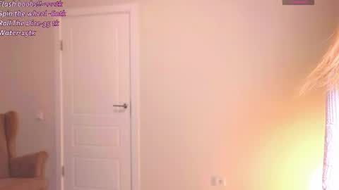  Im Chloe  i do FLASH BOOBS for new fan club online show from February 2, 8:16 pm