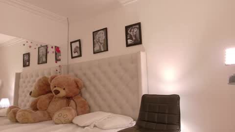 Angely  online show from May 4, 10:27 pm