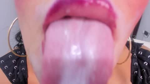 A N G I E.  online show from November 15, 2:13 am