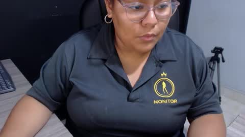 angy online show from October 23, 1:07 am