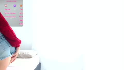 Snapshot of ania_mml chatting on October 28, 8:10 pm Ania online show from October 28, 8:10 pm